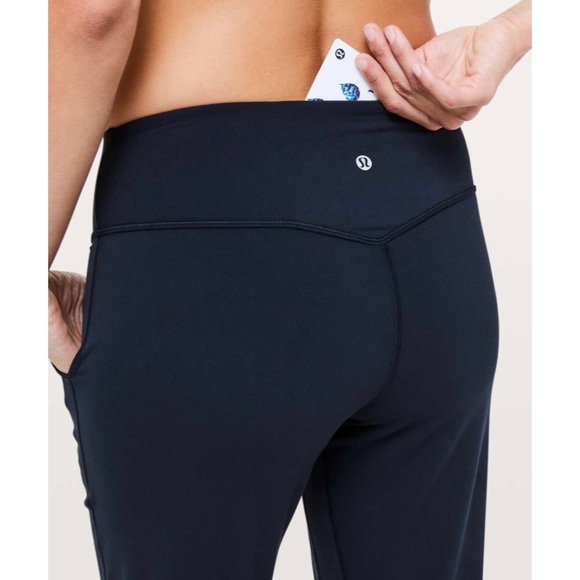 Lululemon Sz 2 Align Jogger Crop *23" in True Navy Nulu Material Size 2 - Picture 6 of 15